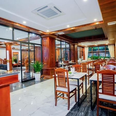 Blanc Smith Hotel Siem Reap Zewnętrze zdjęcie