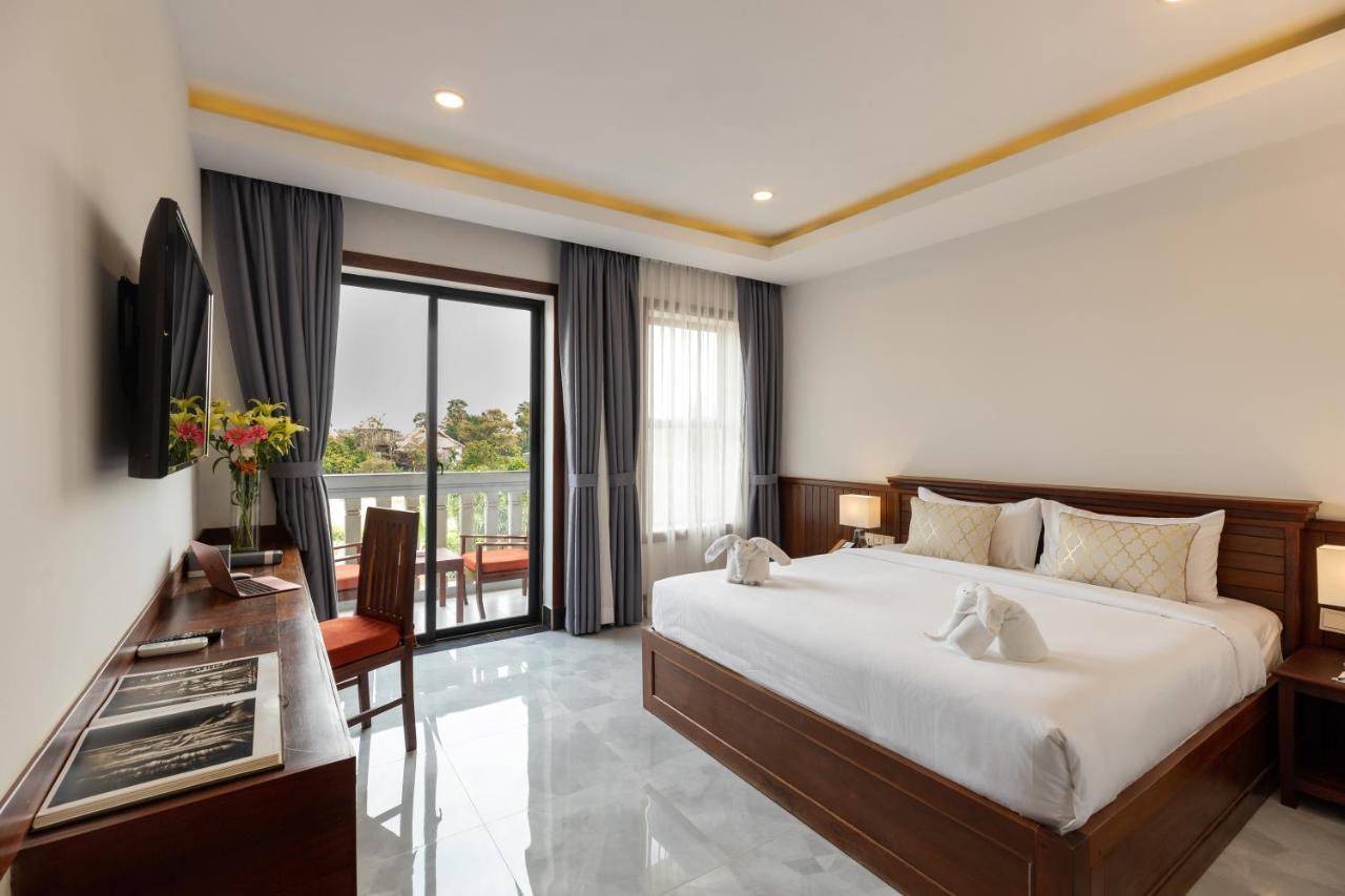 Blanc Smith Hotel Siem Reap Zewnętrze zdjęcie