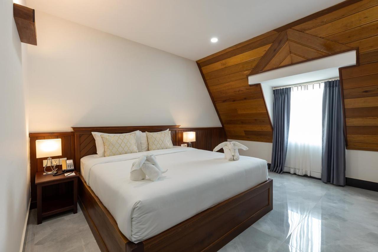 Blanc Smith Hotel Siem Reap Zewnętrze zdjęcie