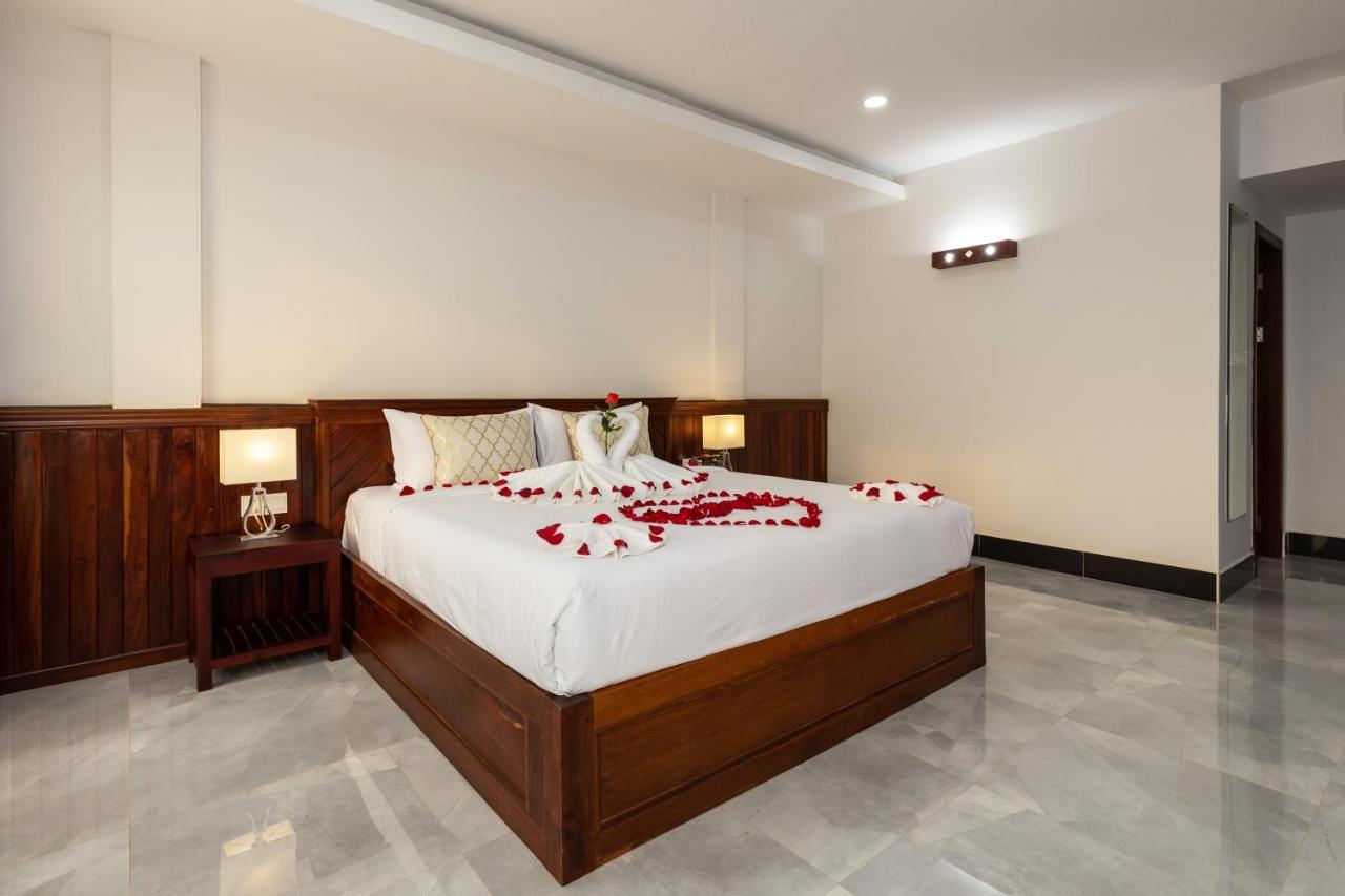 Blanc Smith Hotel Siem Reap Zewnętrze zdjęcie