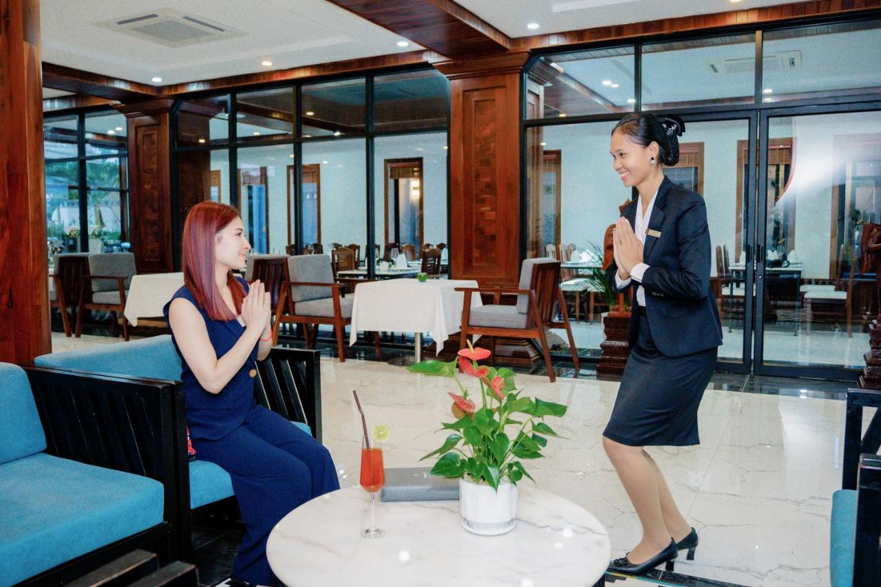 Blanc Smith Hotel Siem Reap Zewnętrze zdjęcie